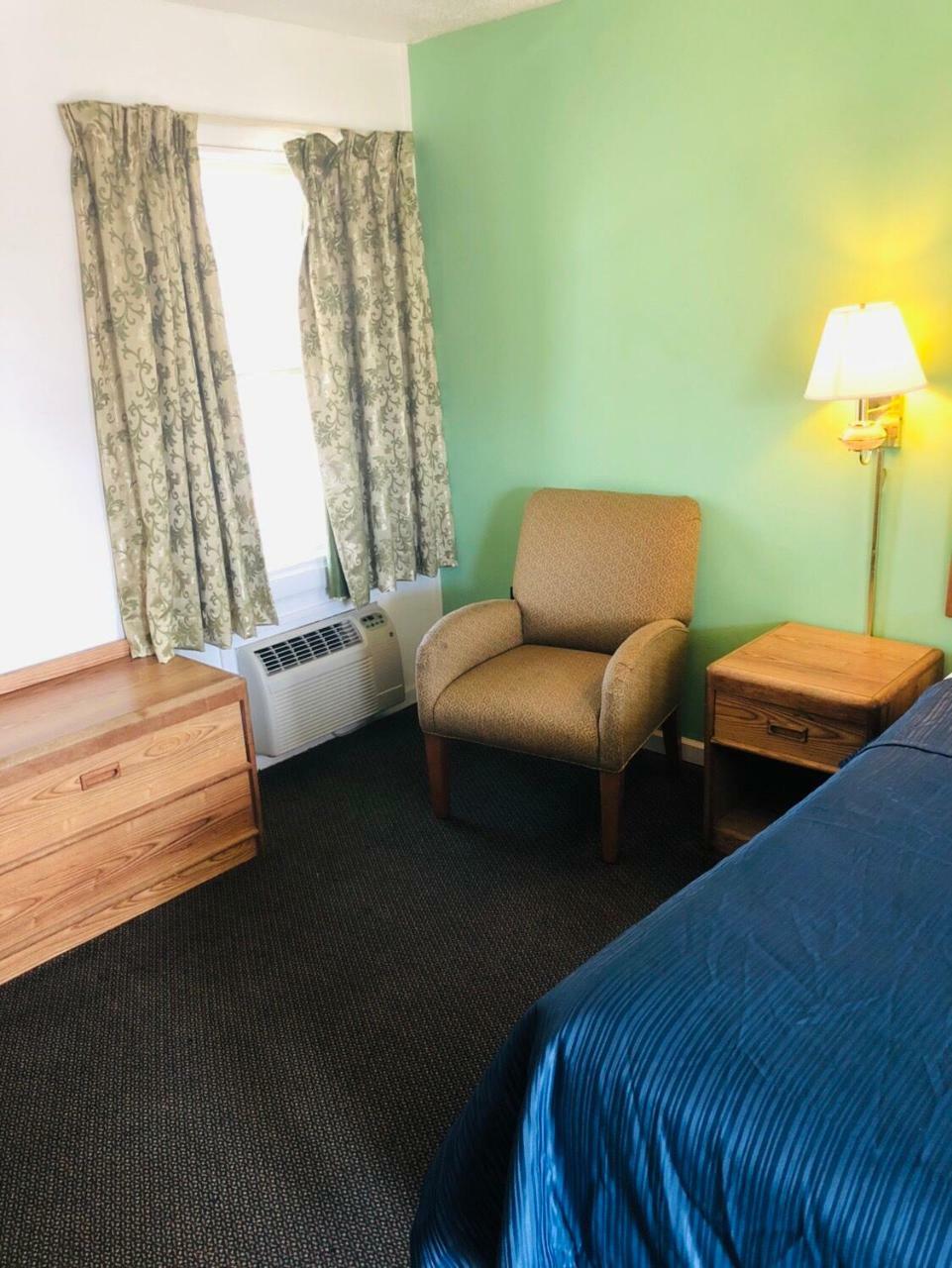 Woodridge Motel Terre Haute Exterior foto